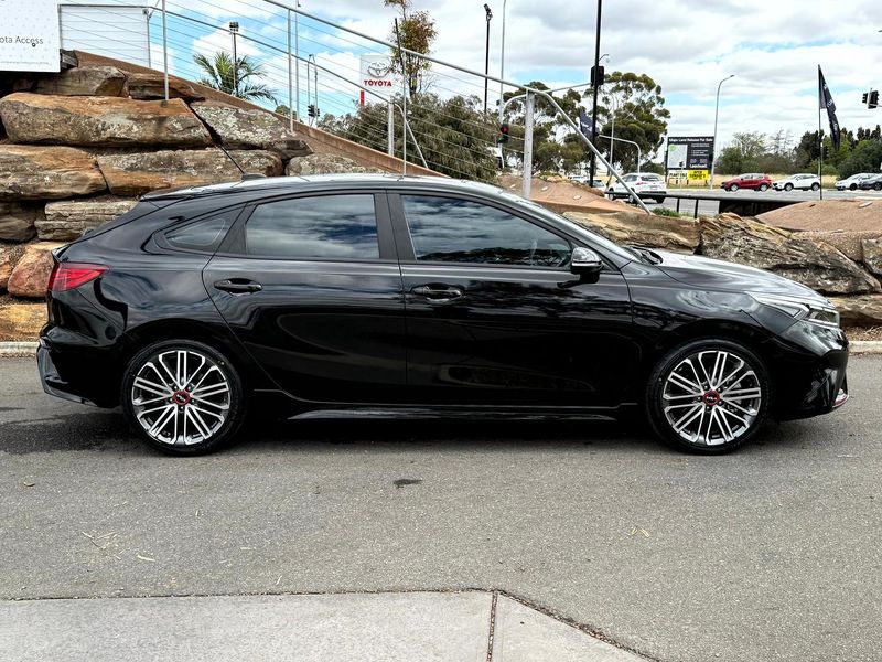 2022 Kia Cerato GT Auto MY22 Photo 2