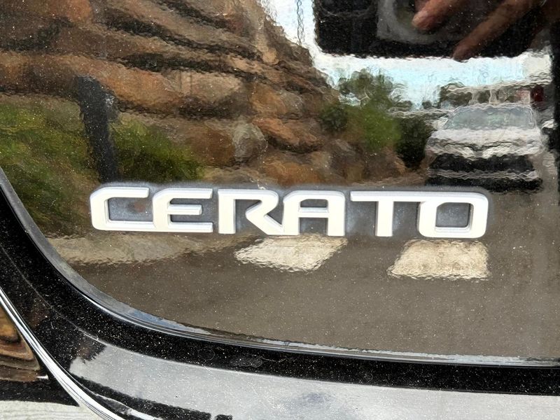 2022 Kia Cerato GT Auto MY22 Photo 23
