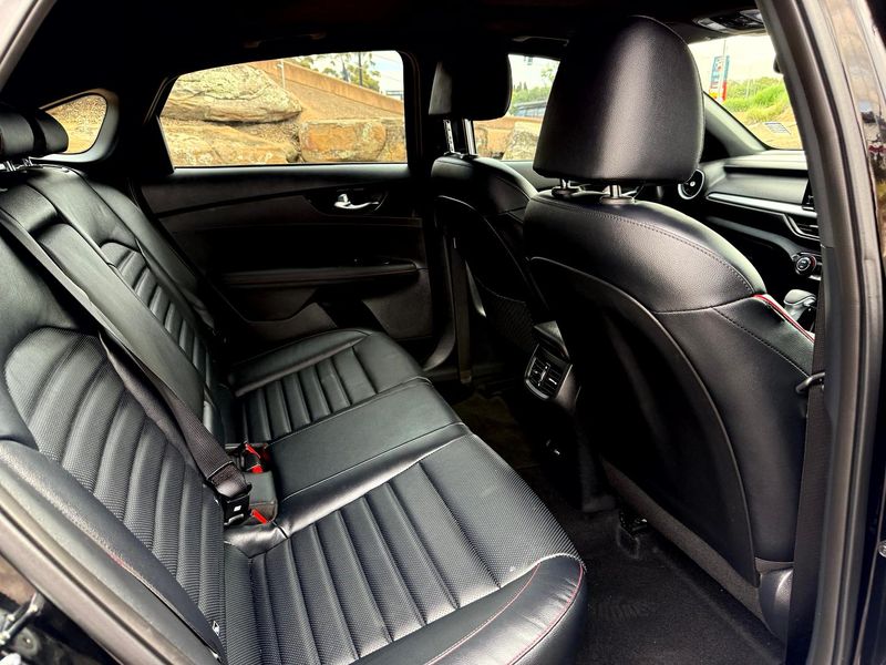 2022 Kia Cerato GT Auto MY22 Photo 13