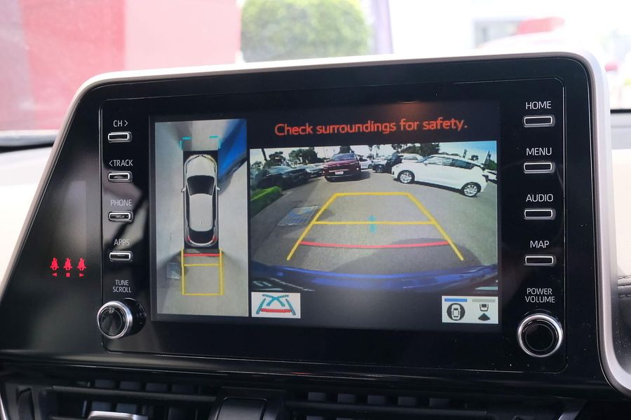 2020 Toyota C-HR Koba Auto 2WD Photo 9