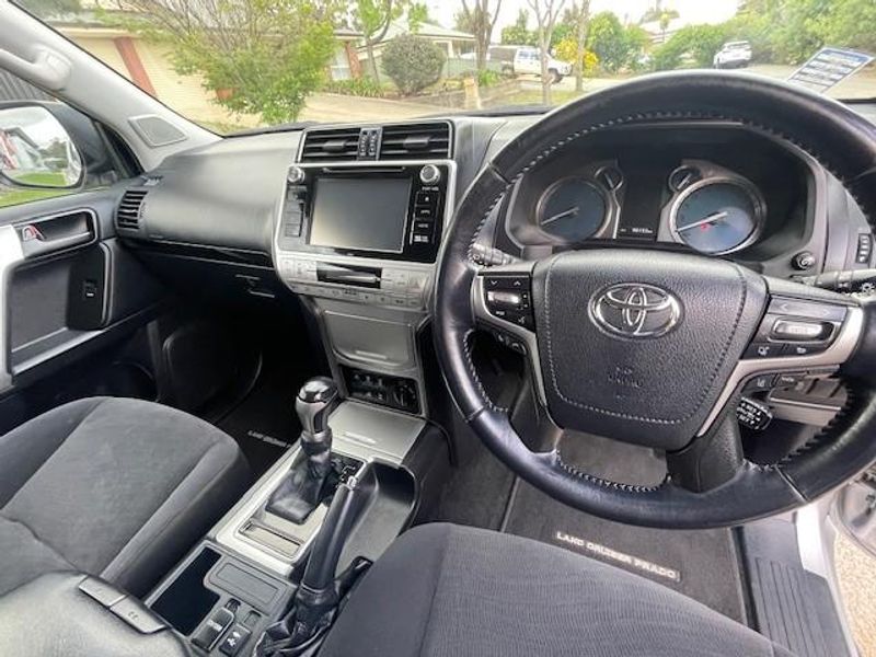 2018 Toyota Landcruiser Prado GXL Auto 4x4 Photo 17