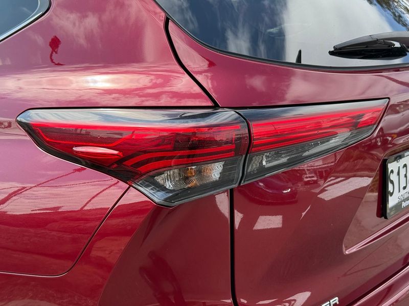 2022 Toyota Kluger GX Auto 2WD Photo 22