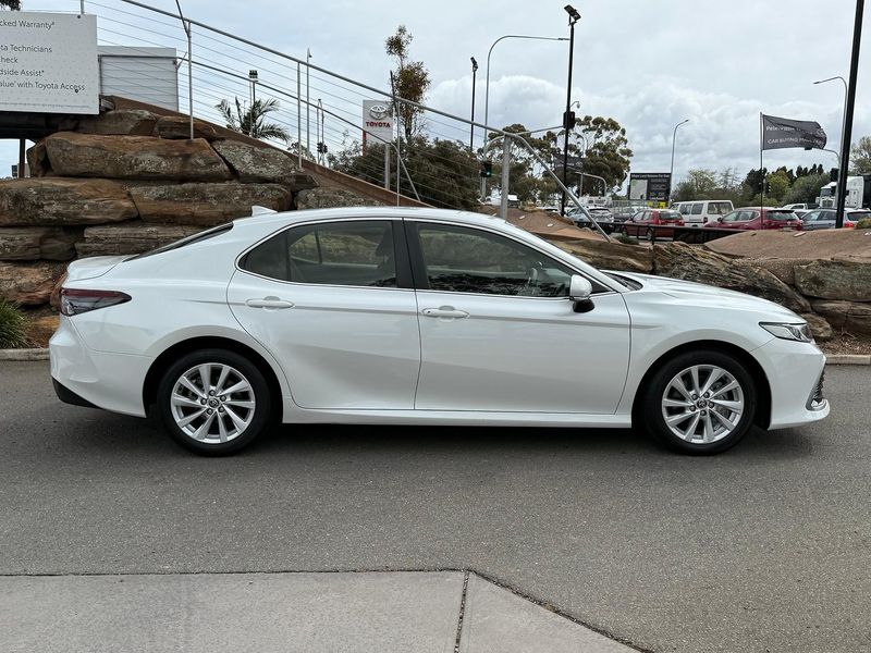 2021 Toyota Camry Ascent Auto Photo 2