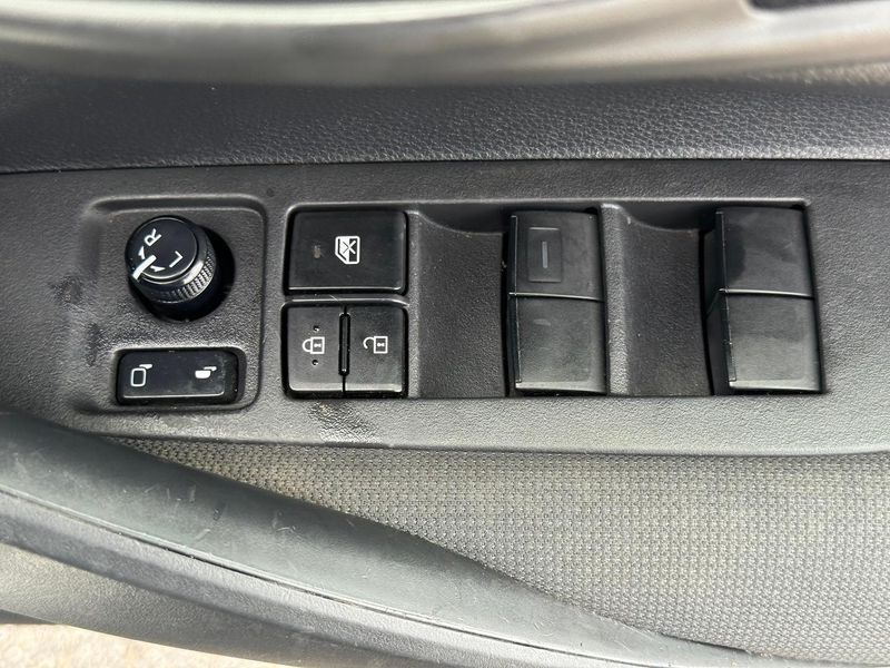 2018 Toyota Corolla Ascent Sport Auto Photo 19