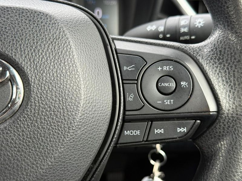 2018 Toyota Corolla Ascent Sport Auto Photo 18