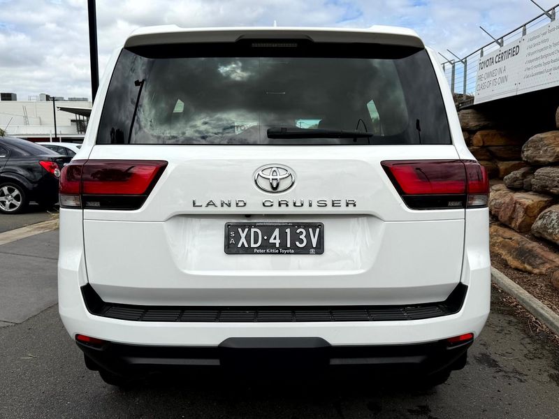 2023 Toyota Landcruiser GX Auto 4x4 Photo 5