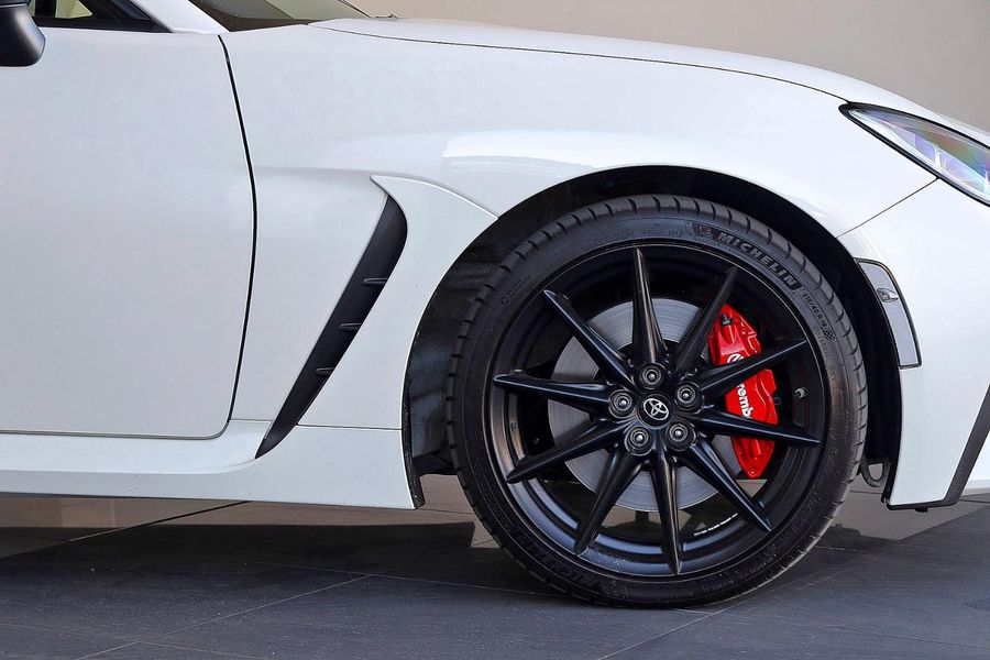 2024 Toyota GR86 GTS Manual Photo 4