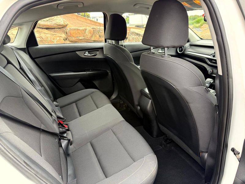 2021 Kia Cerato S Auto MY21 Photo 13